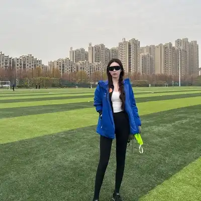 于雅华